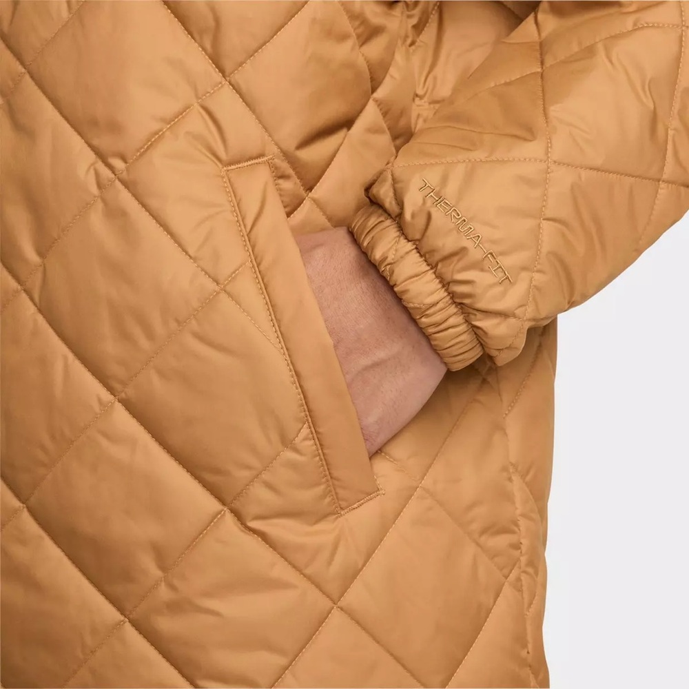 (NWT) Men’s Nike Club Lightweight Quilted Therma-Fit Insulated Jacket - Gold - S - Picture 8 of 8